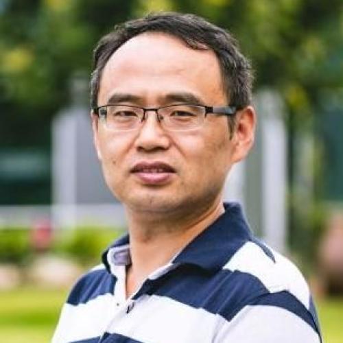 Shujun Zhang headshot