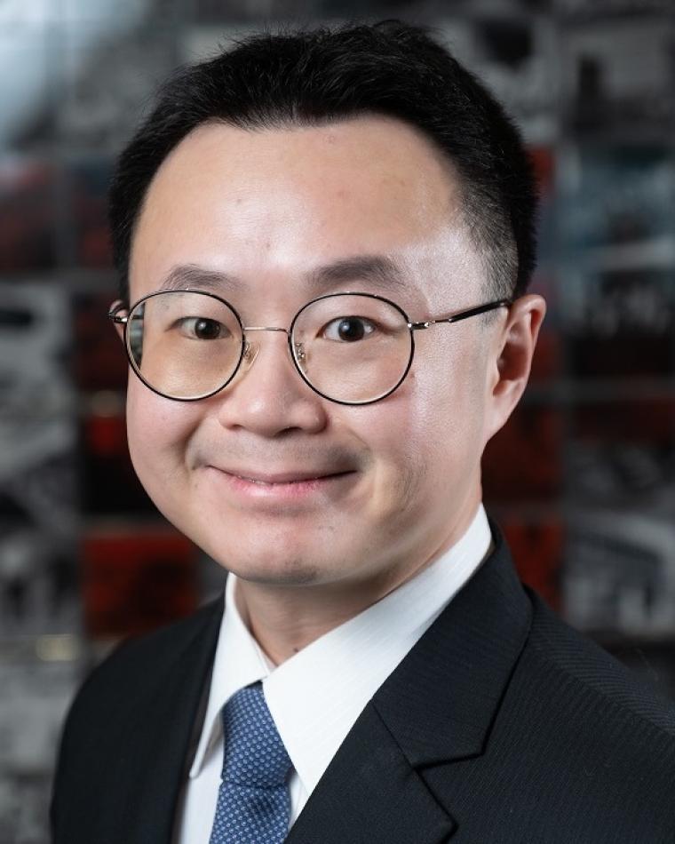 Alfred Yu headshot