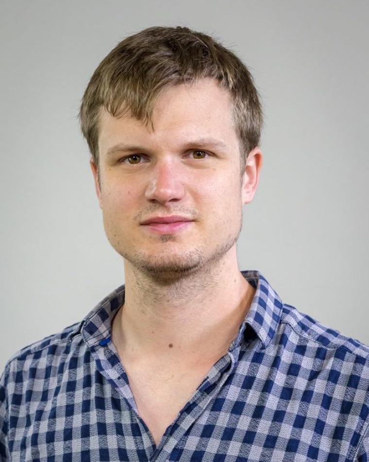 Etienne Batori headshot