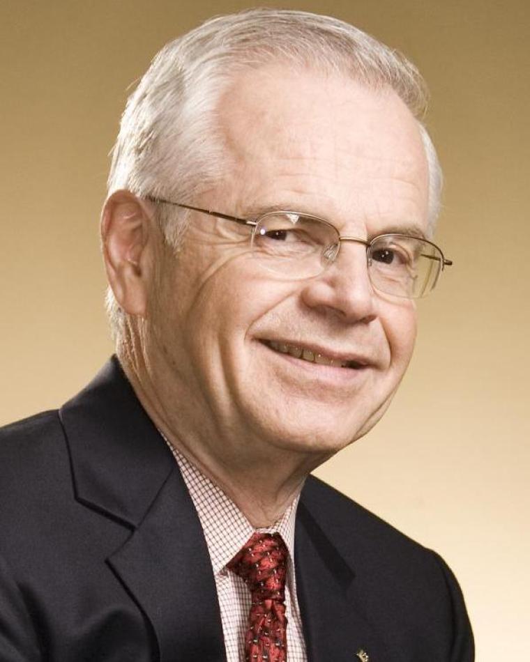 John Vig headshot