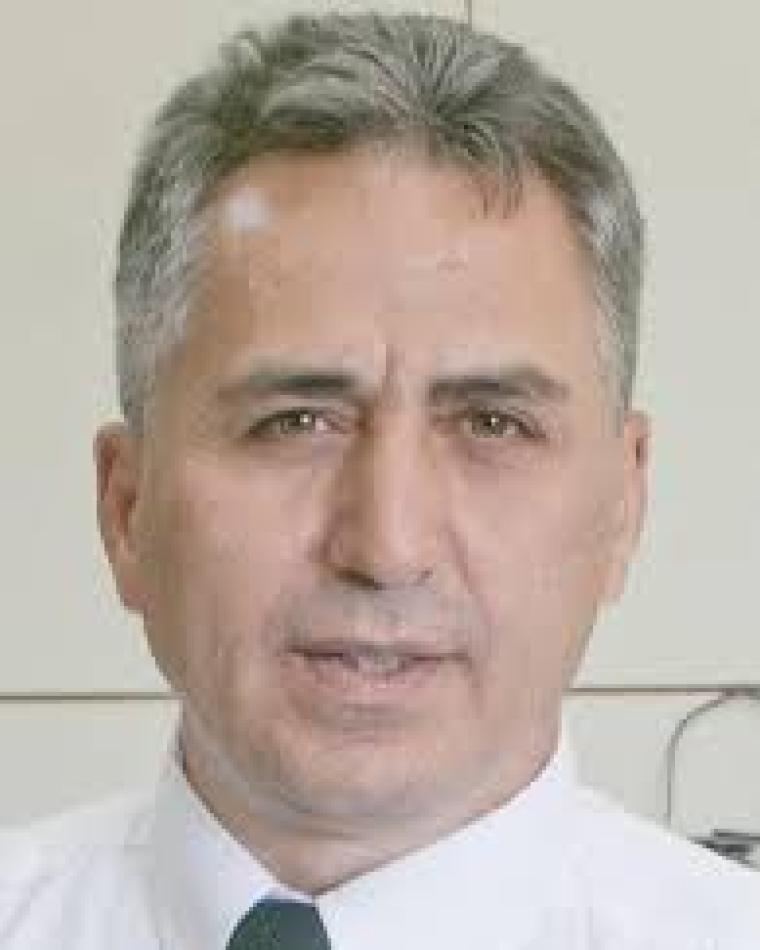 Mustafa Karaman headshot