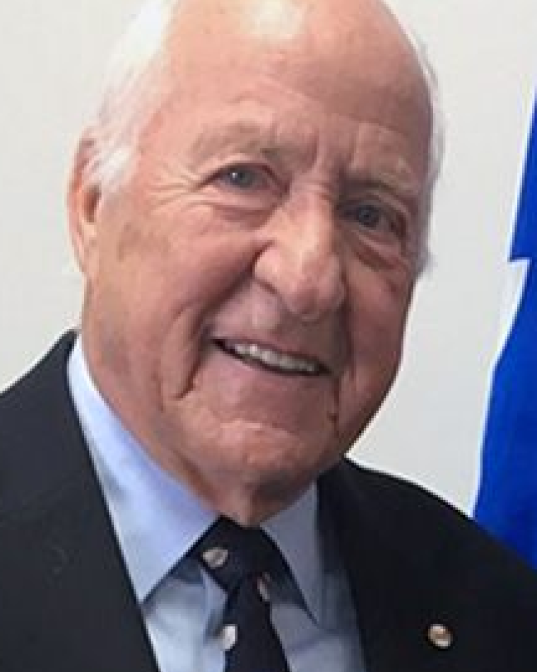 Jacques Vanier photo