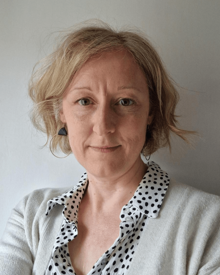 Helen Mulvana headshot